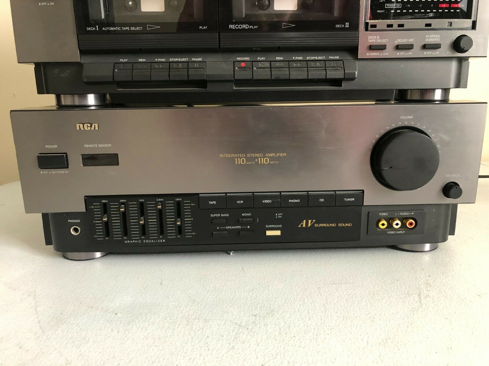 RCA Home Stereo System Amplifier Dual Cassette Deck Tuner HiFi Vintage Rare